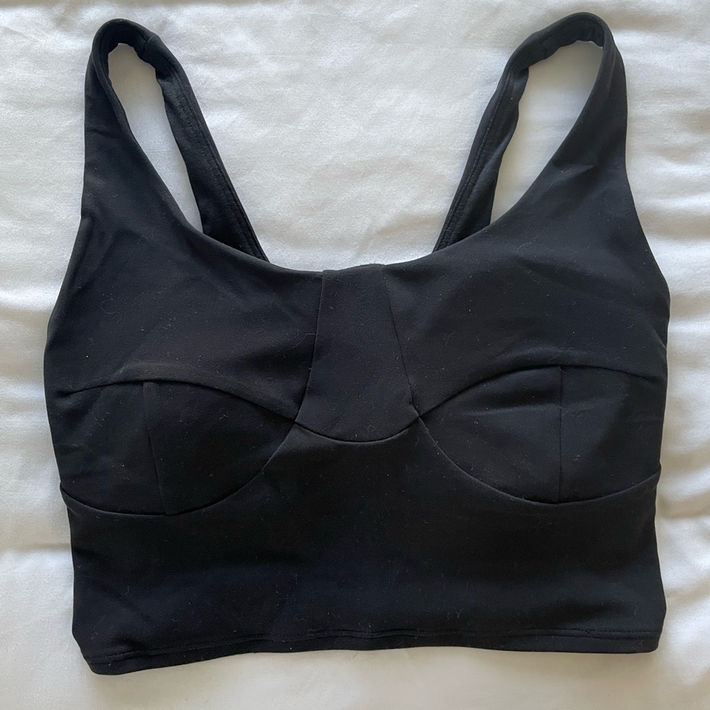 Lululemon black tank